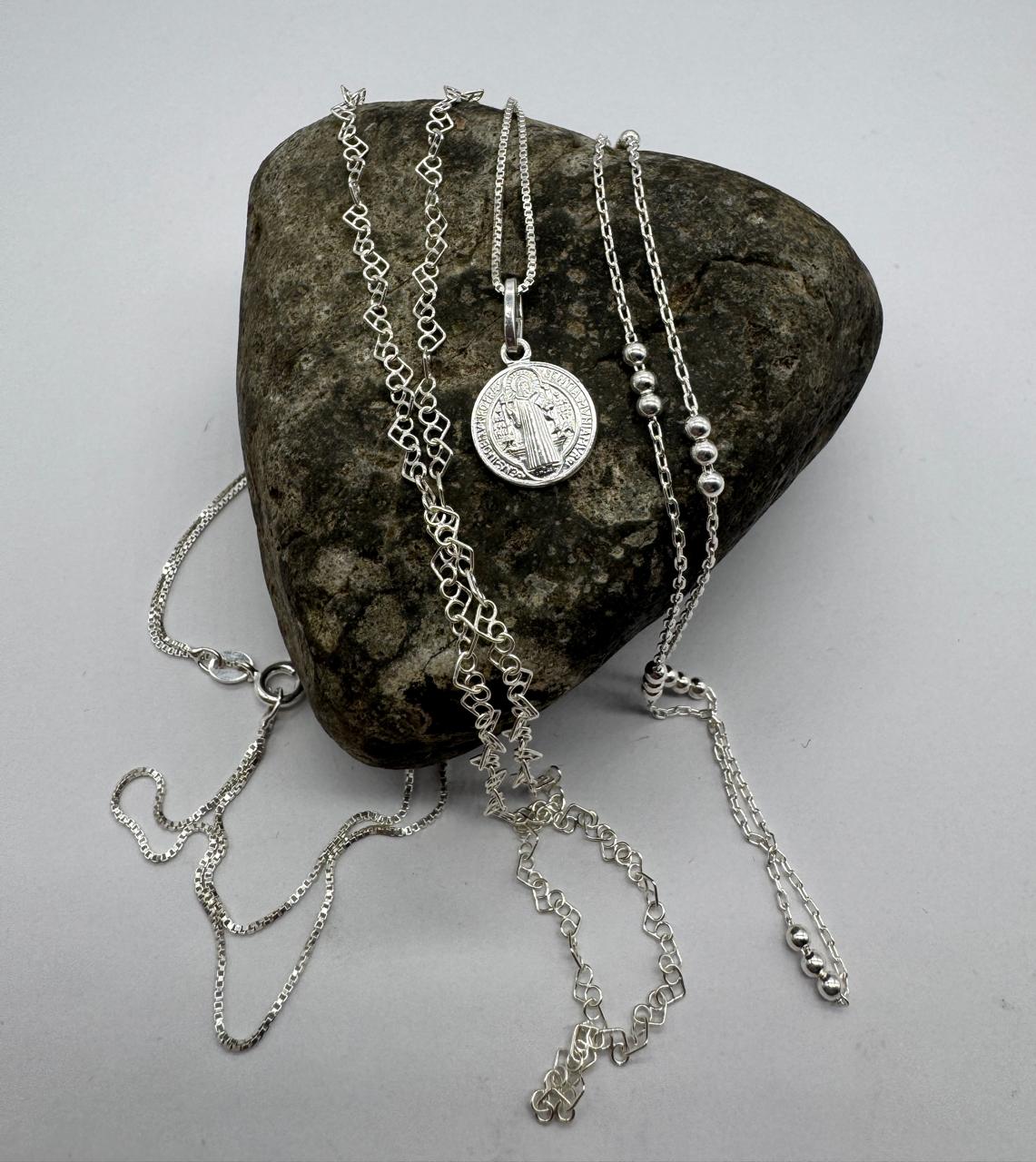 LOTE DE TRES COLLARES MUJER 50CM L10
