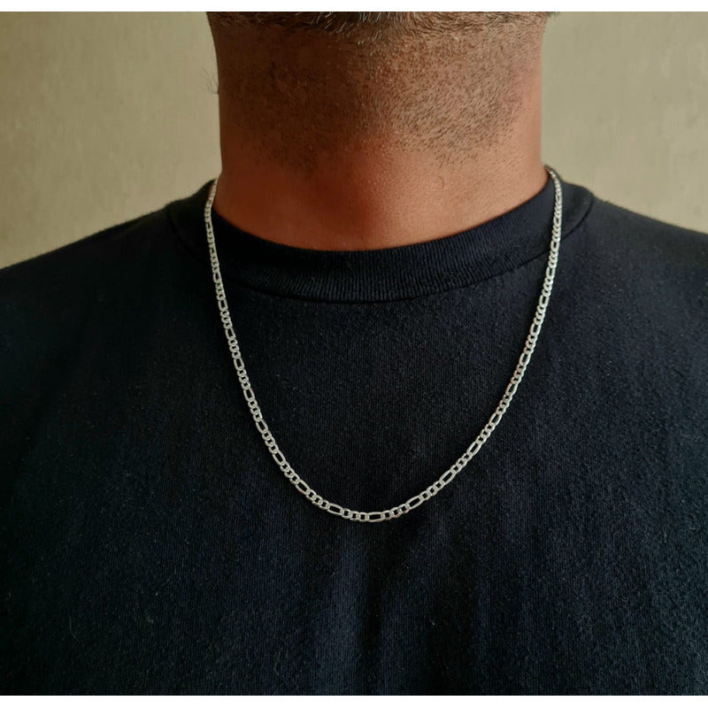 Cadena Cartier de plata italiana 925 para hombre, joya elegante y atemporal con envíos a todo Chile.