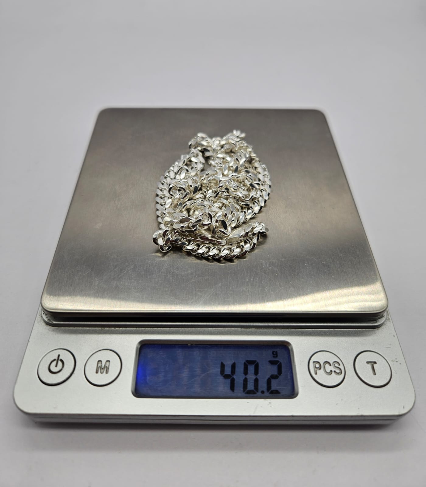 Cadena cubana plata ley 925, joya clásica de estilo italiano ideal para hombre.