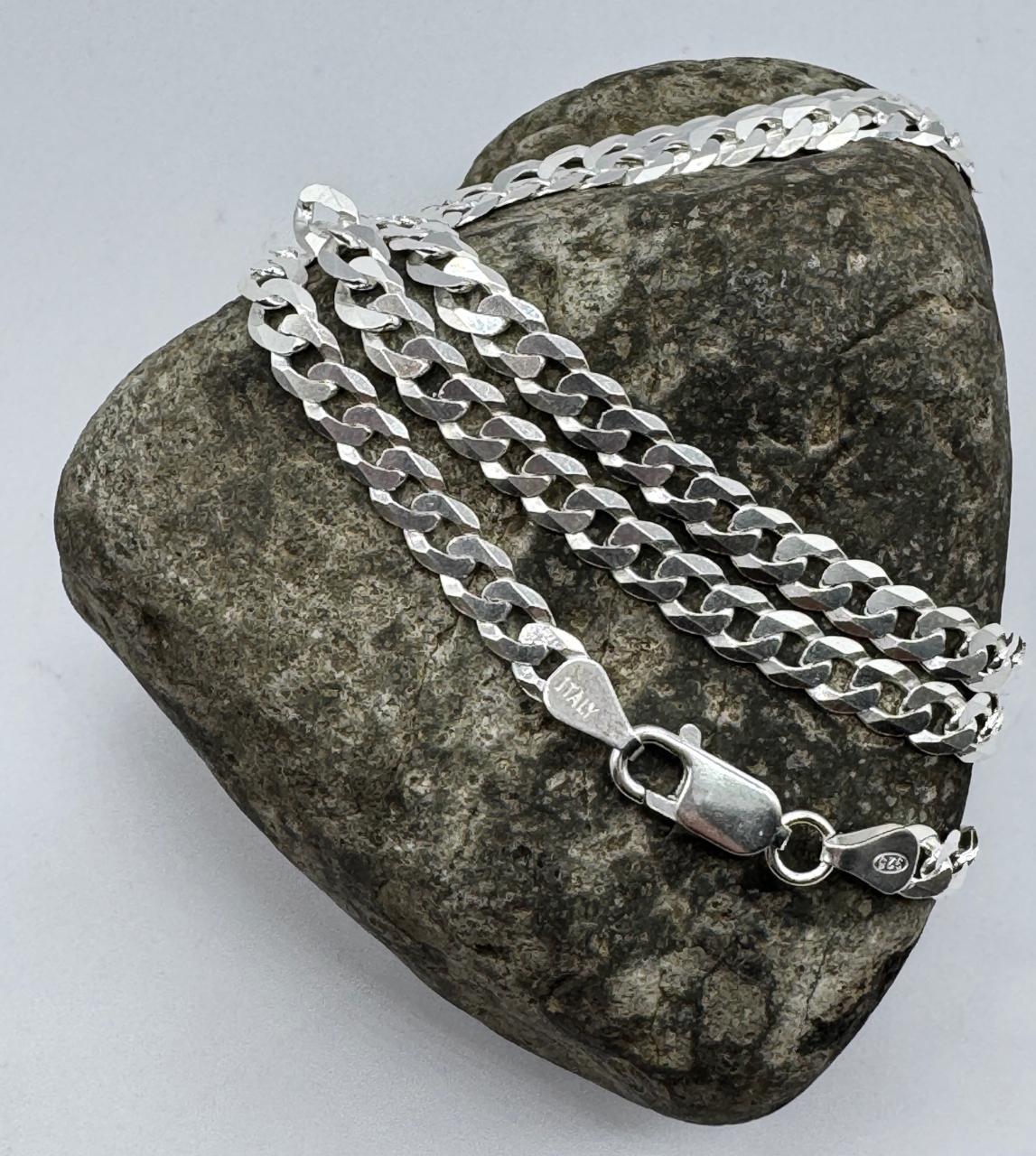 Cadena de plata ley 925 estilo grumet, joya moderna muy buscada en Santiago de Chile.