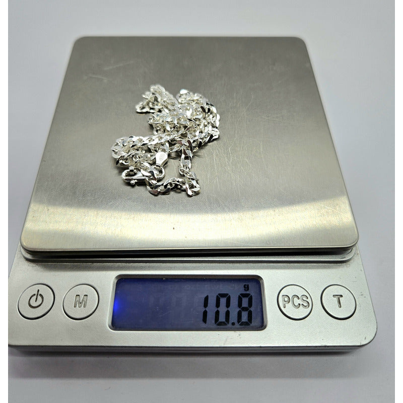 Cadena grumet de plata italiana 925, pieza atemporal muy buscada por hombres en Chile.