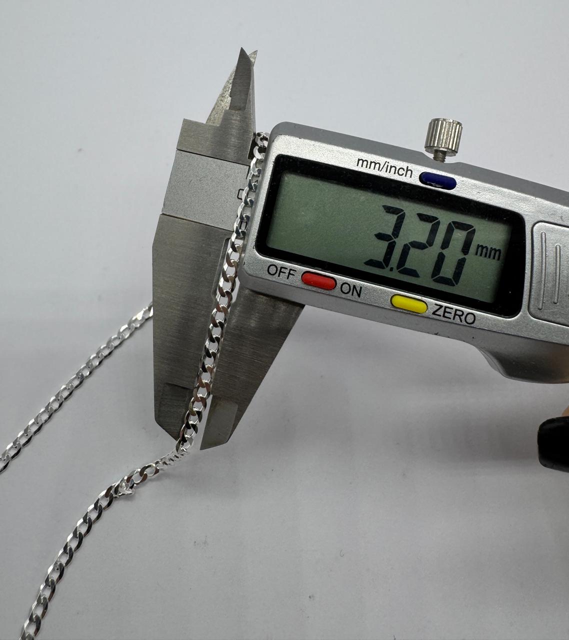 Cadena grumet para hombre en plata ley 925, joya de estilo italiano y elegante.