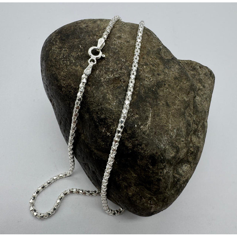 Collar coreano plata ley 925 corto, joya exclusiva con envío rápido a todo Chile.