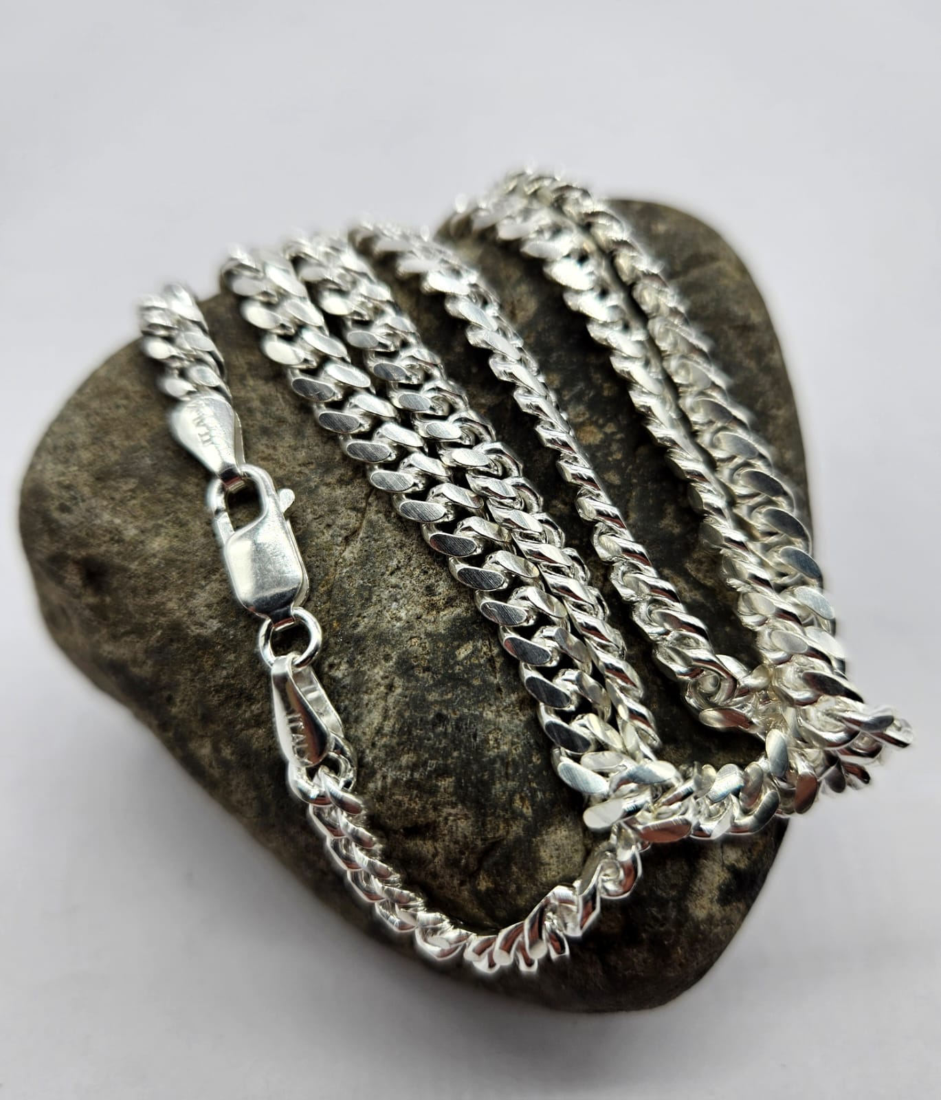  Collar cubano plata italiana 925, diseño exclusivo y sofisticado de Joyas Exclusivas Italianas.