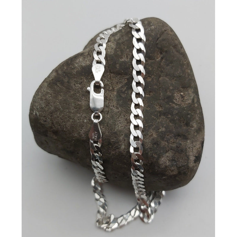 Collar de plata italiana 925 estilo grumet, joya que combina elegancia y fuerza.