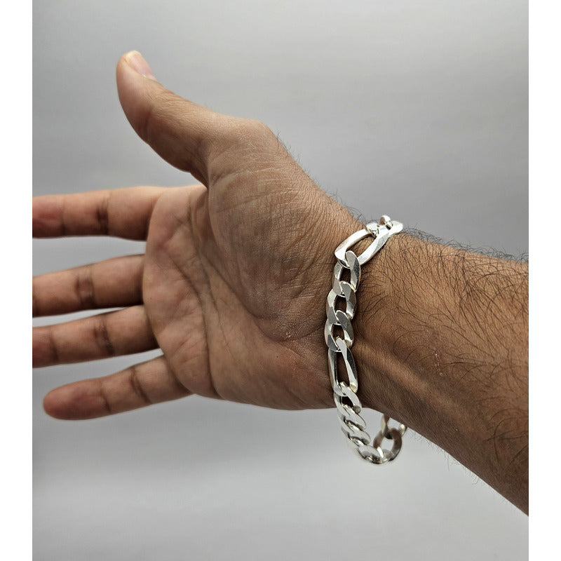 Pulsera Cartier plata italiana 925, ideal para hombres con estilo clásico y moderno.