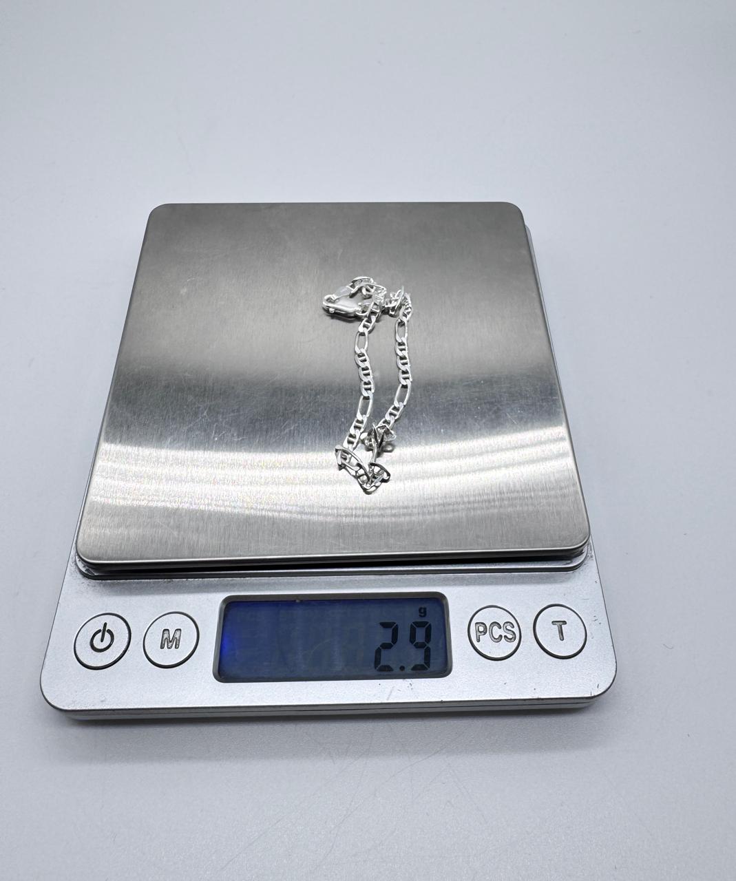 Pulsera Cartier plata ley 925, diseño elegante y resistente ideal para caballero.