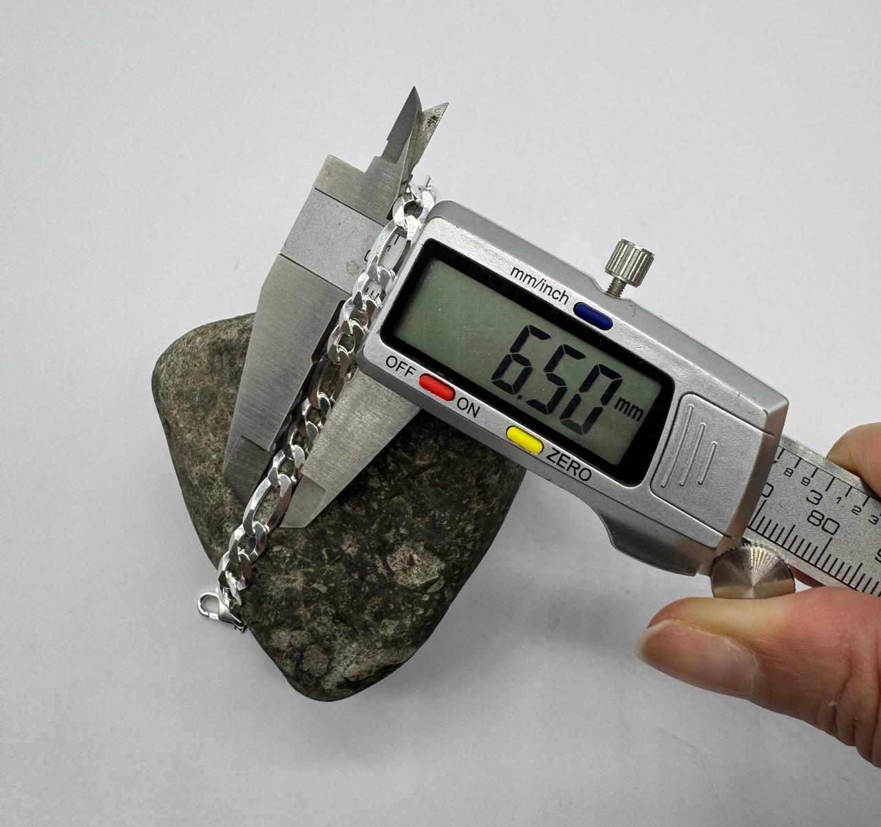 Pulsera Cartier plata italiana 925, joya perfecta para hombres con estilo en Chile.