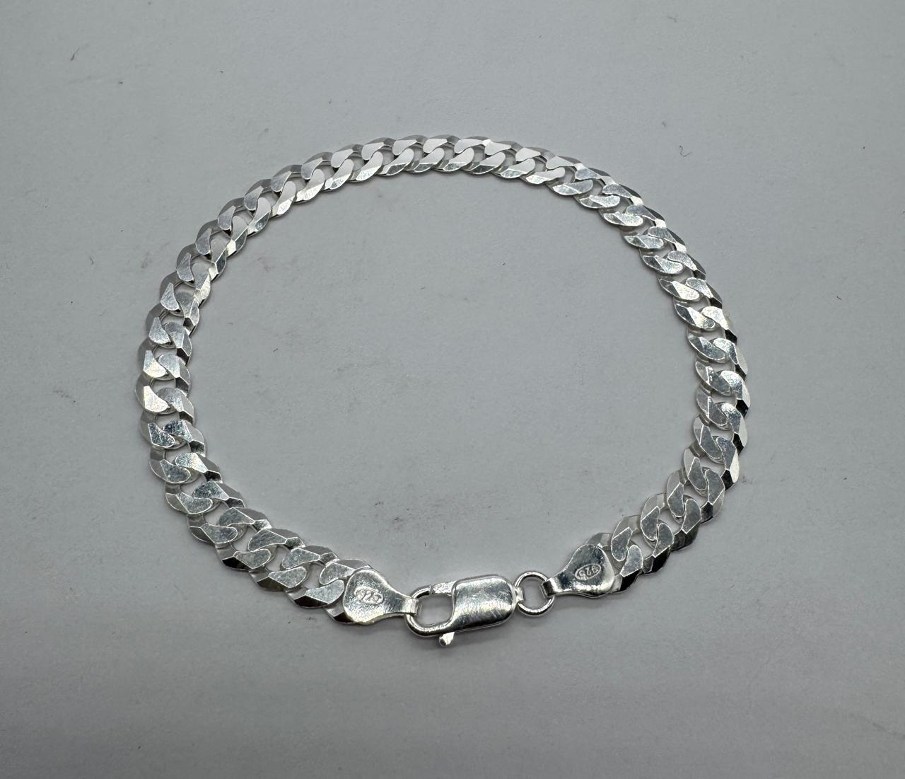 Pulsera grumet de plata italiana 925, ideal para regalar a hombres con estilo.