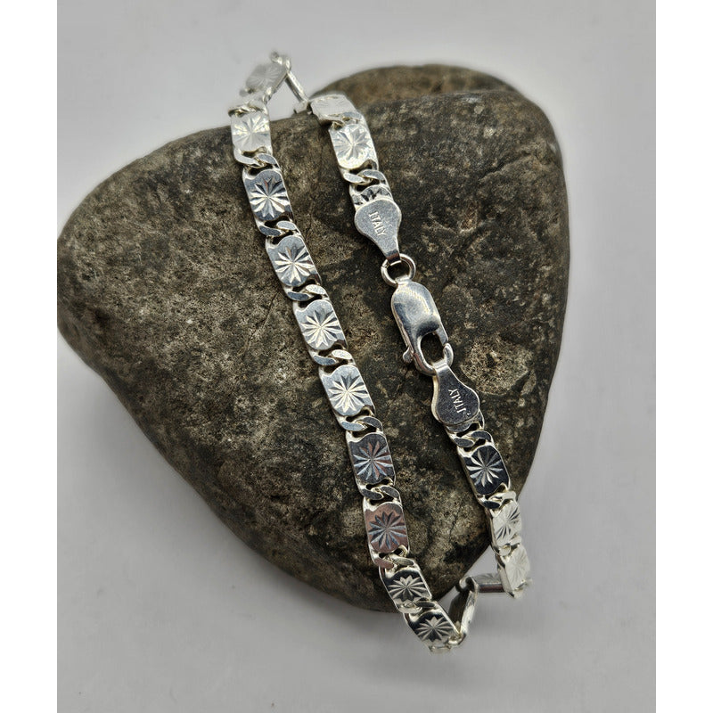 Pulsera Gucci exclusiva para hombre, elaborada en plata italiana 925 de alta calidad.