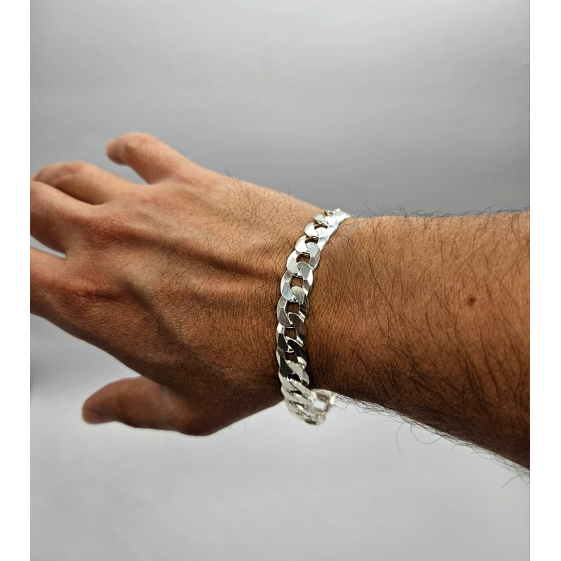 Pulsera gruesa Hombre plata 925. Envíos rápidos a todo chile y Antofagasta.