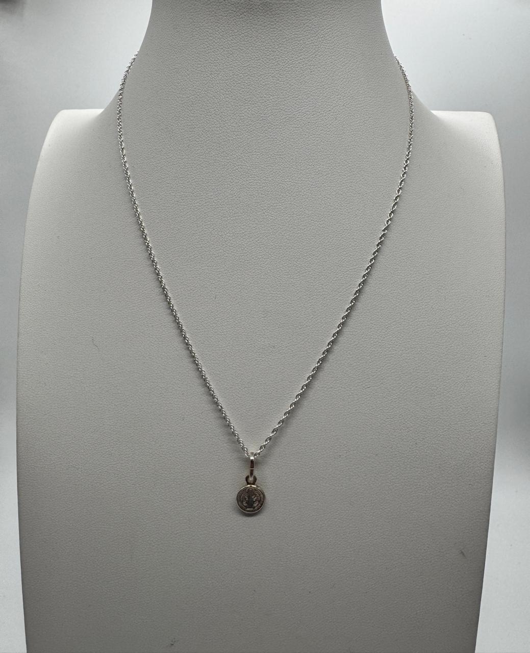 COLLAR CORTO 40CM CON SAN BENITO CHICO MUJER