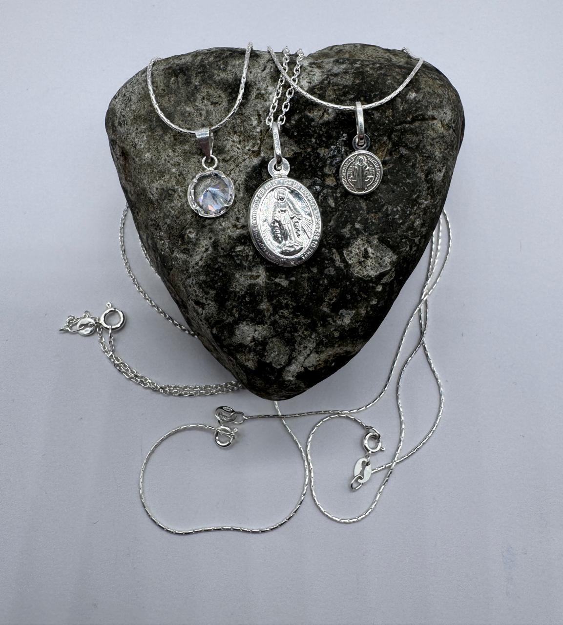 LOTE DE COLLARES AL MAYOR MUJER L11