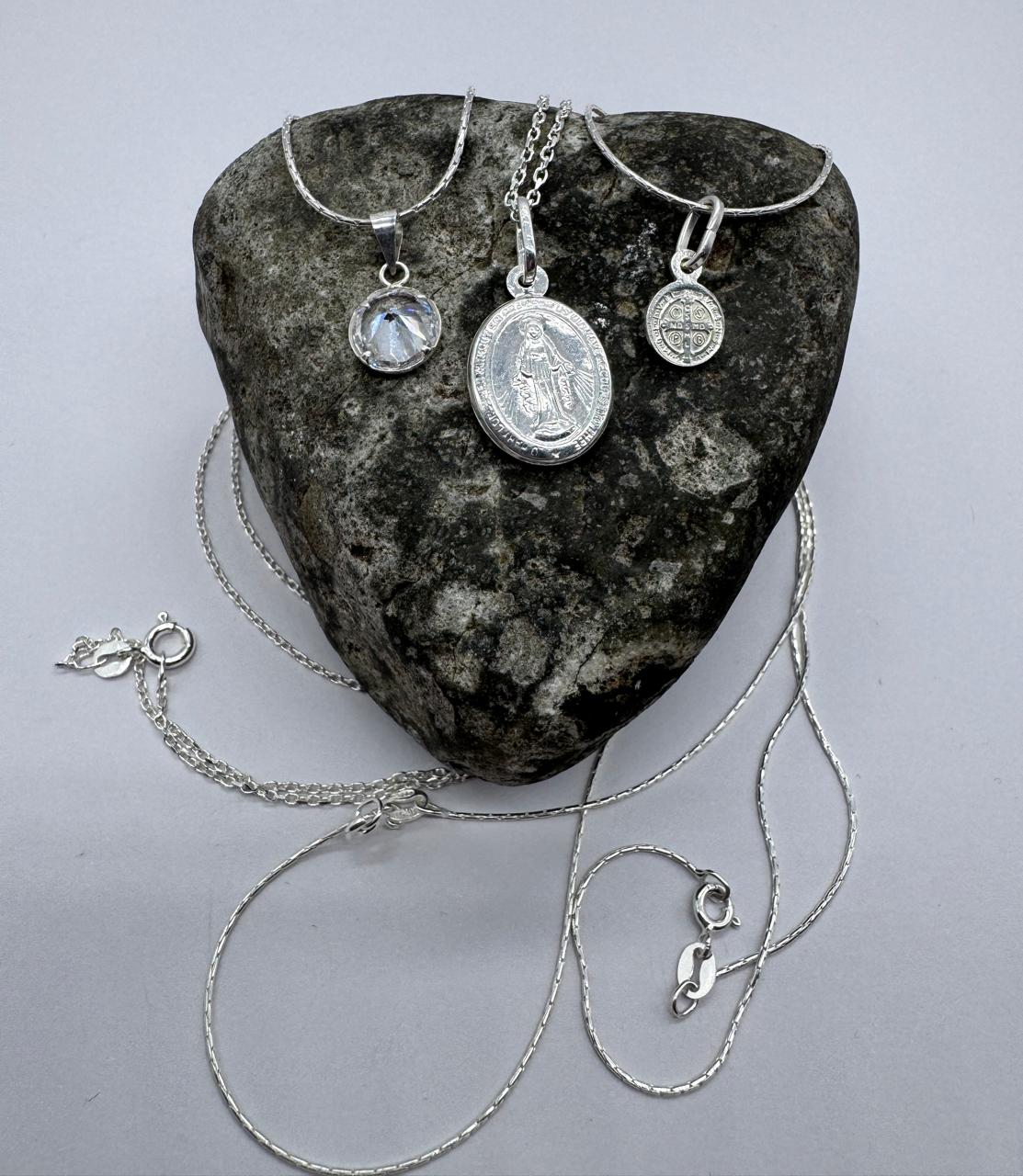 LOTE DE COLLARES AL MAYOR MUJER L11