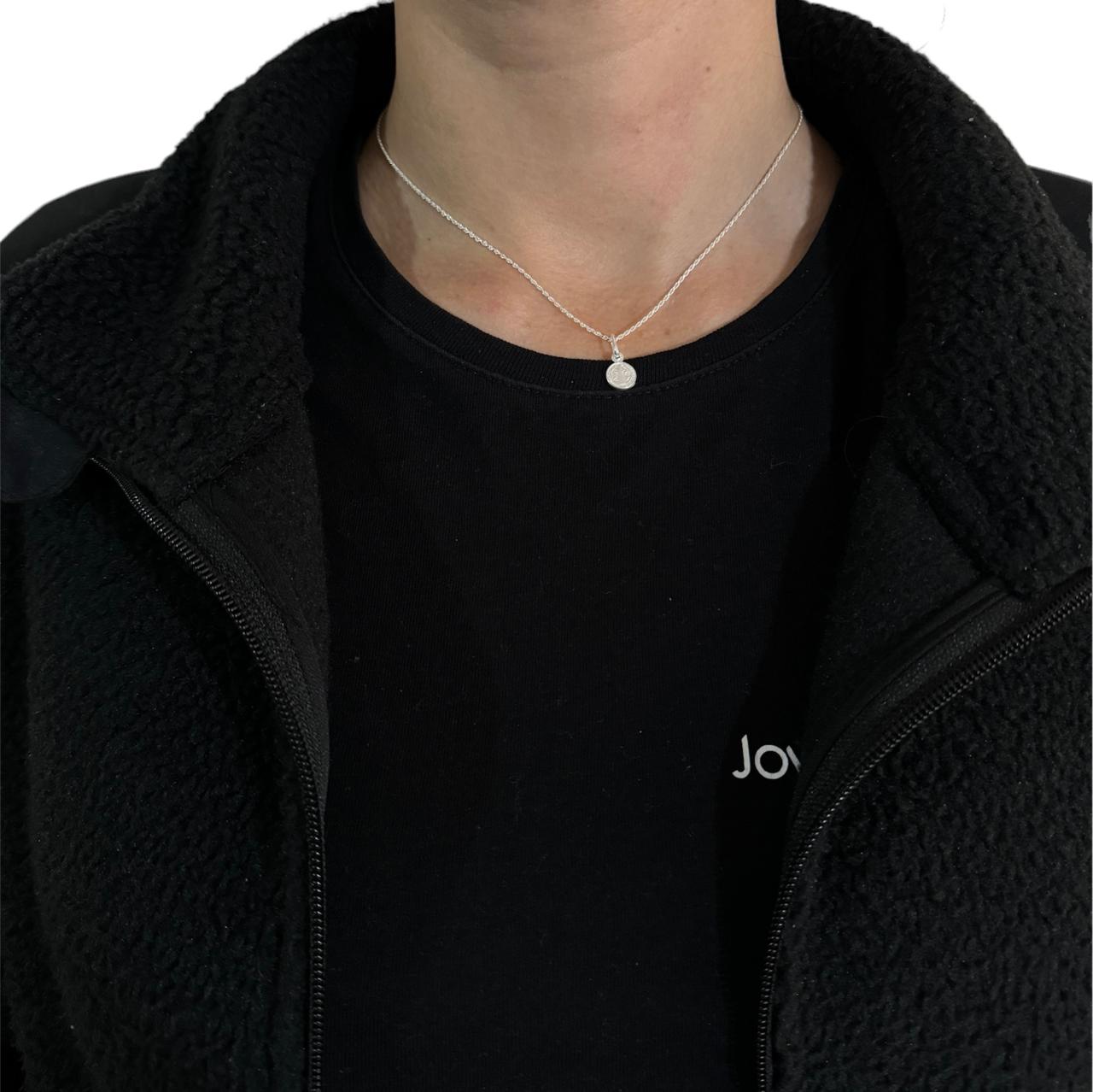 COLLAR CORTO 40CM CON SAN BENITO CHICO MUJER